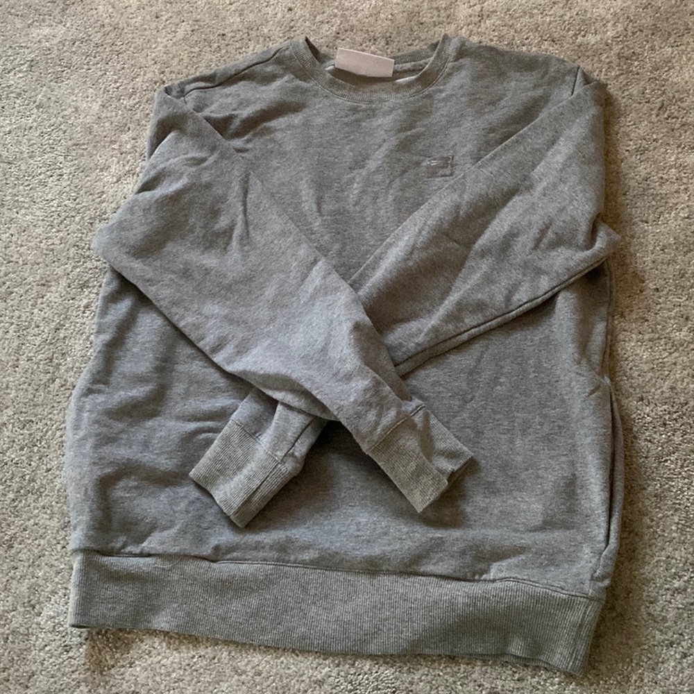 grey pull over, size small, comfortable